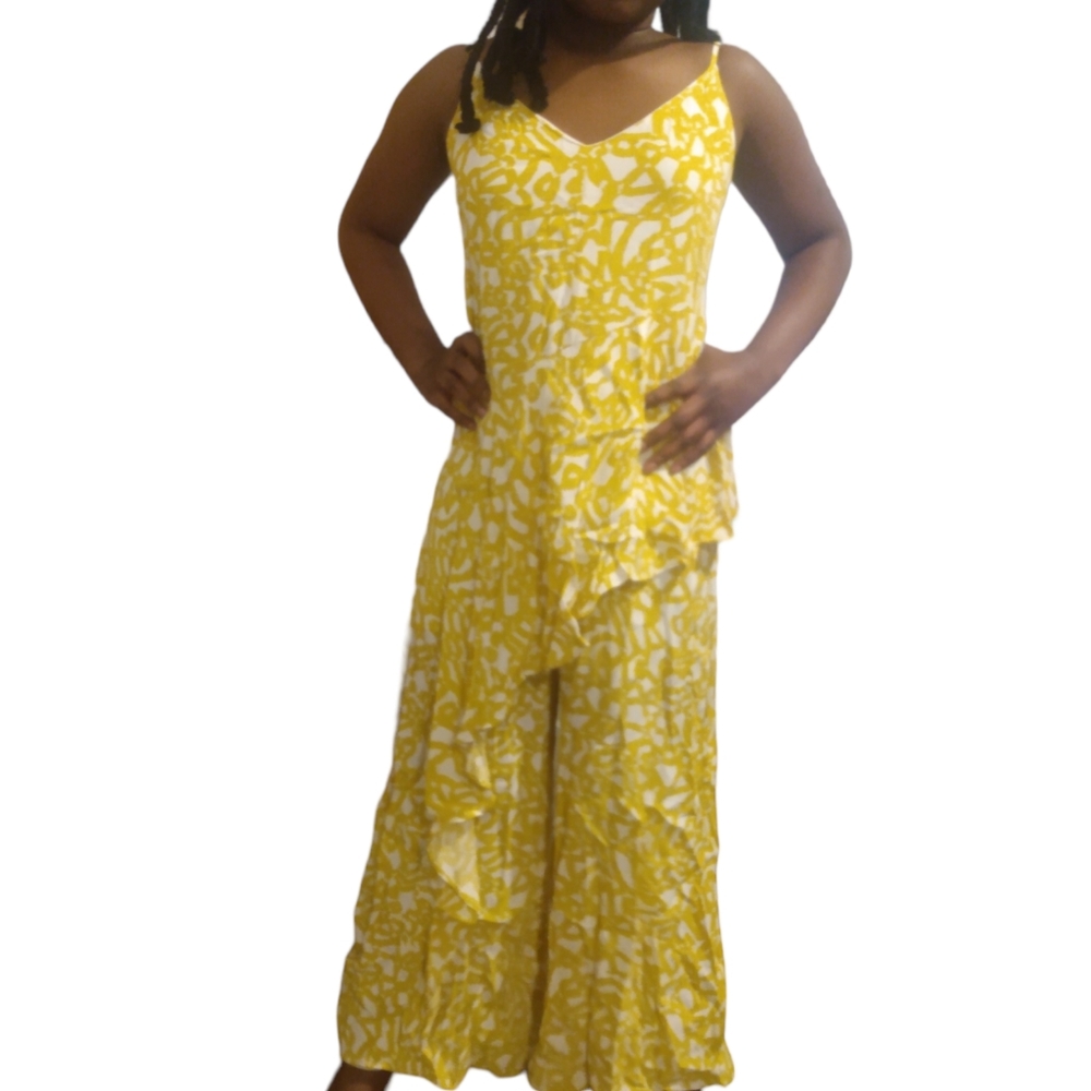 Yellow dress